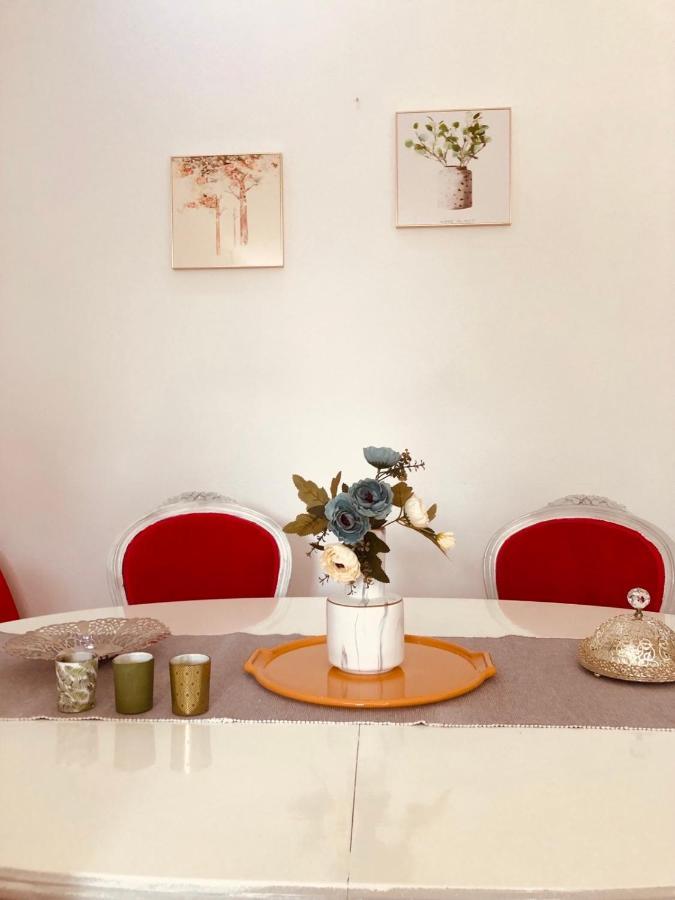 Sweet Apartment In Kutaisi Ngoại thất bức ảnh