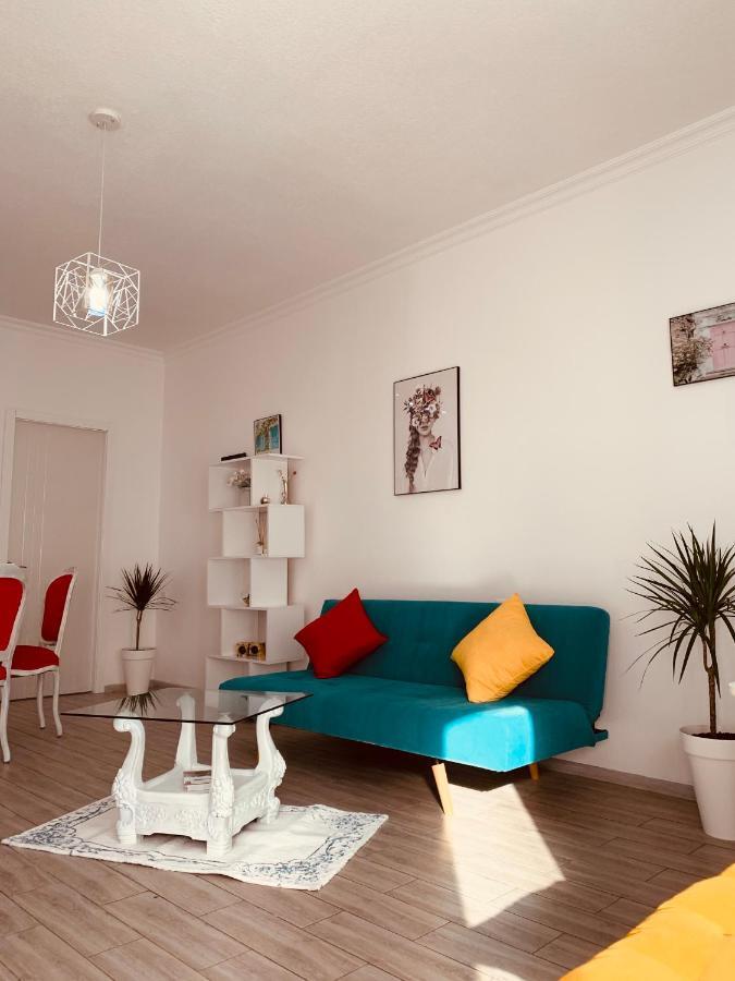 Sweet Apartment In Kutaisi Ngoại thất bức ảnh