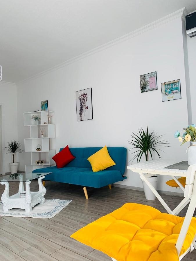 Sweet Apartment In Kutaisi Ngoại thất bức ảnh