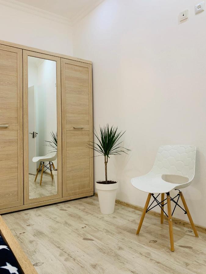 Sweet Apartment In Kutaisi Ngoại thất bức ảnh