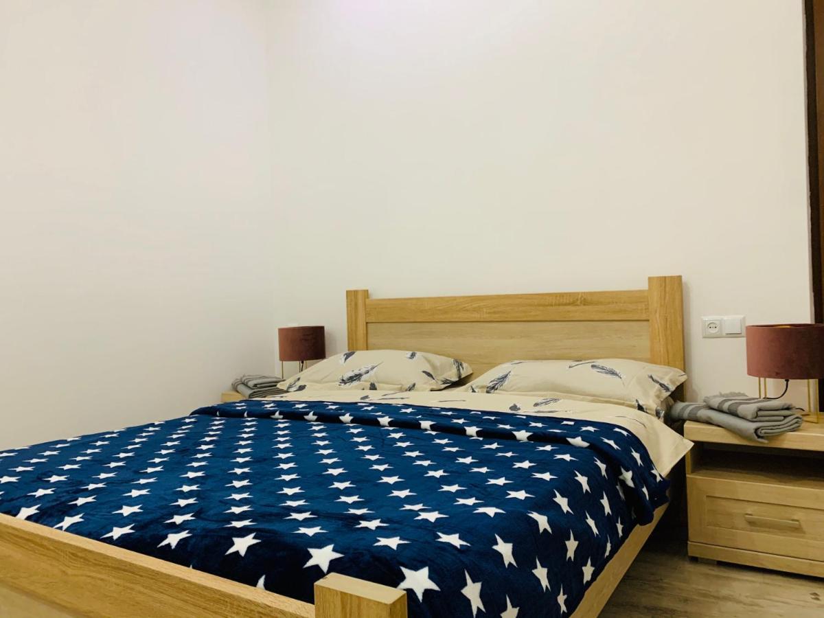 Sweet Apartment In Kutaisi Ngoại thất bức ảnh