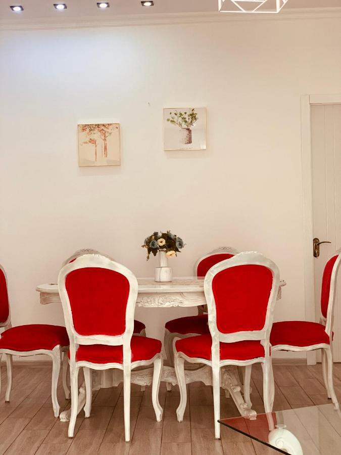 Sweet Apartment In Kutaisi Ngoại thất bức ảnh