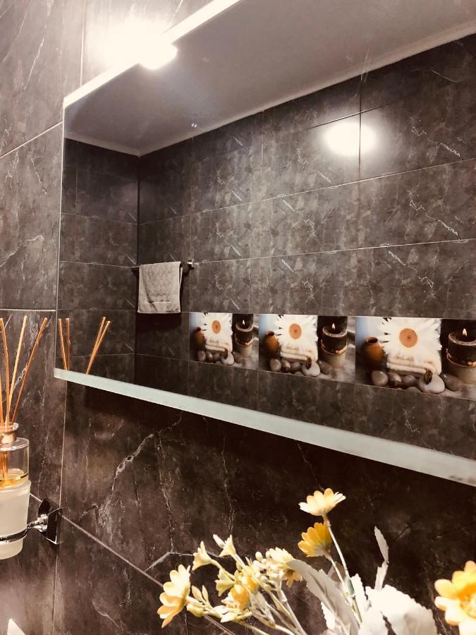 Sweet Apartment In Kutaisi Ngoại thất bức ảnh